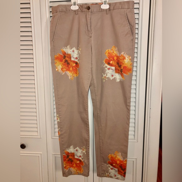 Gap floral khakis size 8 - Picture 1 of 3